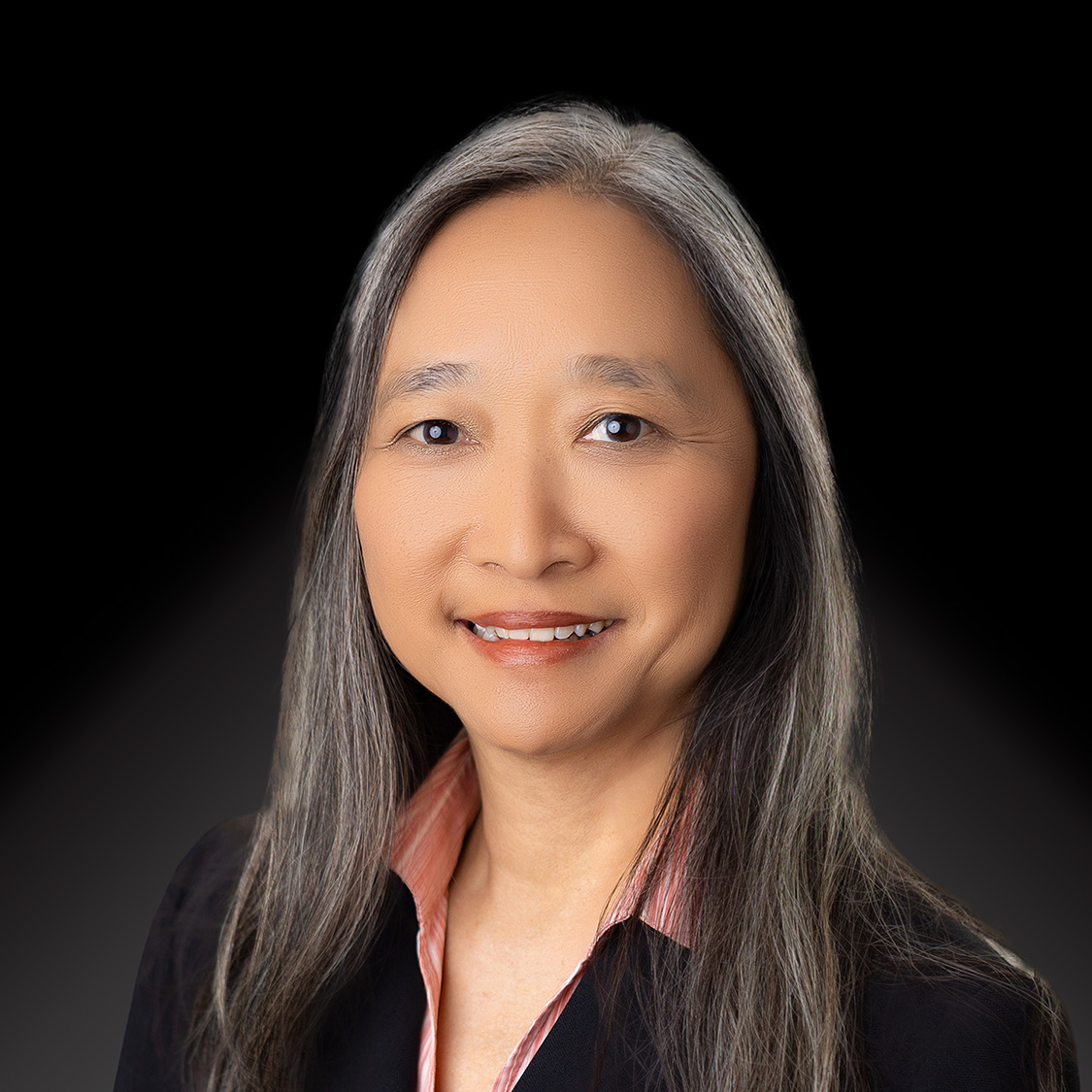 Que Nguyen author picture